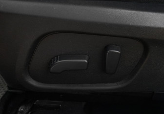 Подержанный автомобиль Subaru Levorg 2015 года (13 фото)