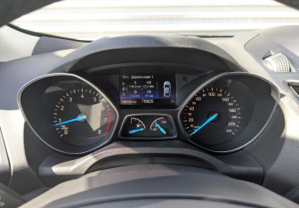 Подержанный автомобиль Ford Kuga 2017 года (13 фото)