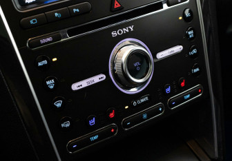 Подержанный автомобиль Ford Explorer 2017 года (11 фото)