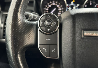 Подержанный автомобиль Land Rover Range Rover Sport 2016 года (15 фото)