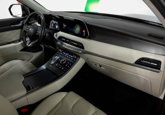 Подержанный автомобиль Hyundai Palisade 2020 года (9 фото)