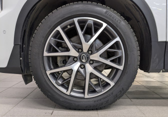 Подержанный автомобиль GAC GS8 2024 года (12 фото)
