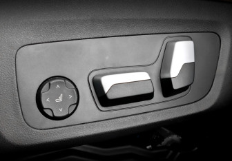 Подержанный автомобиль BMW X3 2022 года (20 фото)