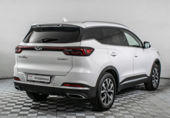 Подержанный автомобиль Chery Tiggo 7 Pro 2022 года (5 фото)