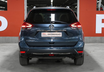 Подержанный автомобиль Nissan X-Trail 2020 года (6 фото)