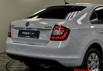 Подержанный автомобиль Skoda Rapid Liftback 2019 года (21 фото)