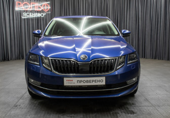 Подержанный автомобиль Skoda Octavia Liftback 2018 года (2 фото)