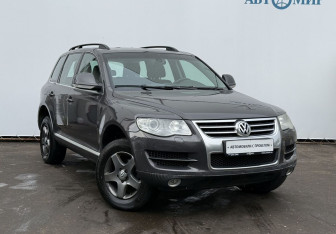 Подержанный автомобиль Volkswagen Touareg 2009 года (3 фото)