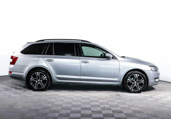 Подержанный автомобиль Skoda Octavia Wagon 2014 года (4 фото)