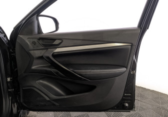 Подержанный автомобиль LADA (ВАЗ) Vesta Sedan 2024 года (25 фото)