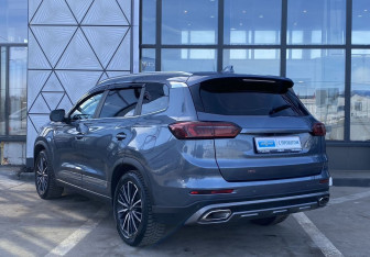 Подержанный автомобиль Chery Tiggo 8 Pro 2021 года (8 фото)