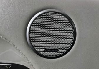 Подержанный автомобиль Land Rover Range Rover 2013 года (20 фото)