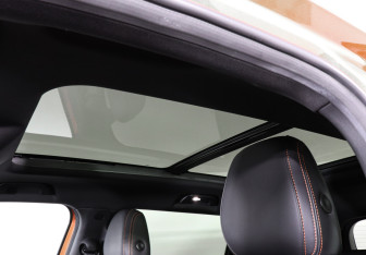 Подержанный автомобиль Haval Dargo 2022 года (13 фото)