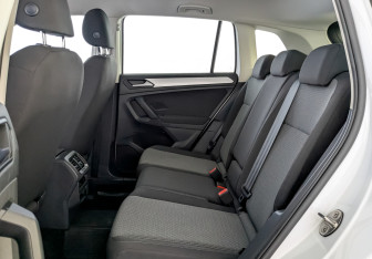 Подержанный автомобиль Volkswagen Tiguan 2021 года (12 фото)