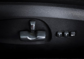 Подержанный автомобиль Subaru Outback Wagon 2006 года (17 фото)