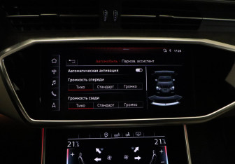 Подержанный автомобиль Audi A7 2019 года (18 фото)