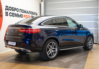 Подержанный автомобиль Mercedes-Benz GLE 2018 года (4 фото)