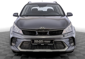Подержанный автомобиль Kia Rio Hatchback 2021 года (2 фото)