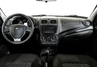 Подержанный автомобиль LADA (ВАЗ) Granta Wagon 2019 года (8 фото)