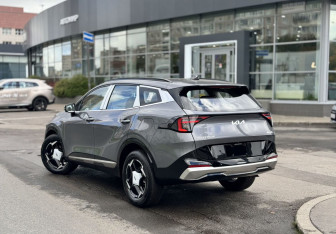 Новый Kia Sportage 2025 (12 фото)