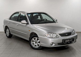 Подержанный автомобиль Kia Spectra Sedan 2007 года (3 фото)