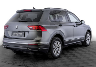 Подержанный автомобиль Volkswagen Tiguan 2021 года (5 фото)