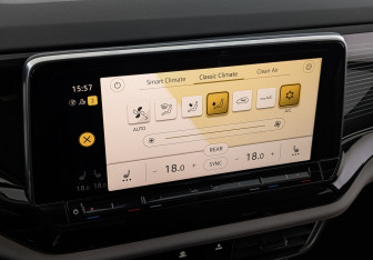 Подержанный автомобиль Volkswagen Teramont 2023 года (26 фото)