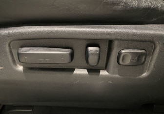 Подержанный автомобиль Acura MDX 2009 года (18 фото)