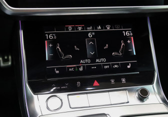 Подержанный автомобиль Audi A7 2018 года (18 фото)