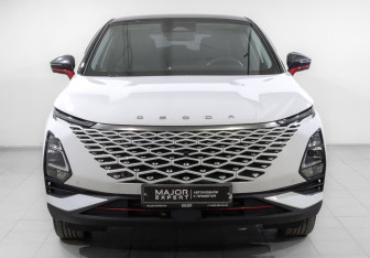 Подержанный автомобиль Omoda C5 2023 года (2 фото)