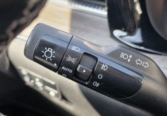 Подержанный автомобиль Kia K5 2020 года (17 фото)