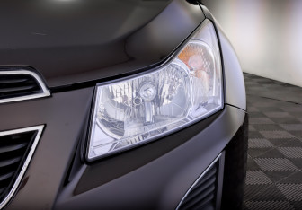 Подержанный автомобиль Chevrolet Cruze Hatchback 2015 года (17 фото)