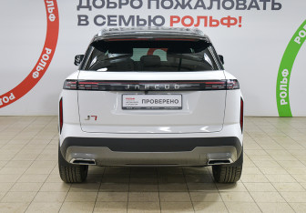 Подержанный автомобиль Jaecoo J7 2023 года (4 фото)