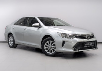 Подержанный автомобиль Toyota Camry Sedan 2016 года (3 фото)