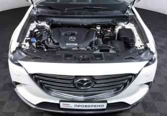 Подержанный автомобиль Mazda CX-9 2018 года (9 фото)