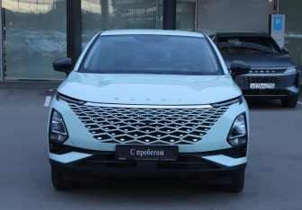 Подержанный автомобиль Omoda C5 2023 года (2 фото)