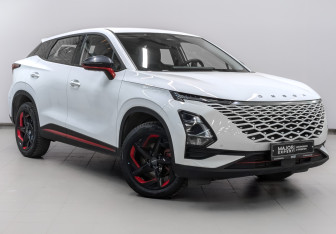 Подержанный автомобиль Omoda C5 2023 года (3 фото)