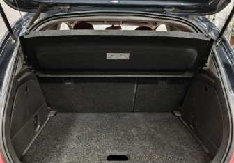 Подержанный автомобиль Opel Corsa 2007 года (13 фото)