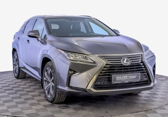Подержанный автомобиль Lexus RX 2018 года (3 фото)