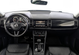 Подержанный автомобиль Skoda Kodiaq 2017 года (14 фото)