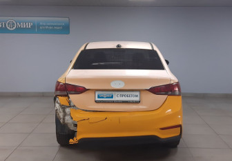 Подержанный автомобиль Hyundai Solaris Sedan 2017 года (6 фото)