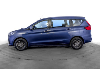 Подержанный автомобиль Suzuki Ertiga 2021 года (8 фото)
