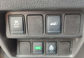 Подержанный автомобиль Nissan X-Trail 2020 года (19 фото)
