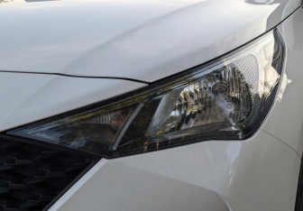 Подержанный автомобиль Hyundai Solaris Sedan 2021 года (17 фото)