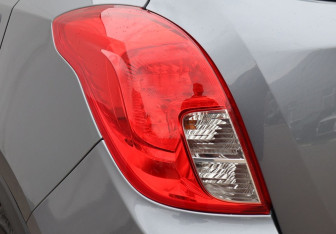 Подержанный автомобиль Opel Mokka 2014 года (23 фото)