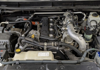 Подержанный автомобиль Toyota Land Cruiser Prado 2011 года (9 фото)