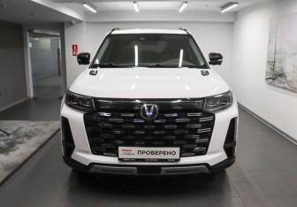 Подержанный автомобиль Changan CS95 2023 года (2 фото)