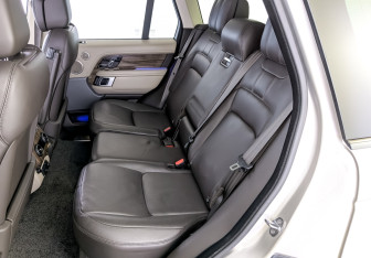 Подержанный автомобиль Land Rover Range Rover 2021 года (12 фото)