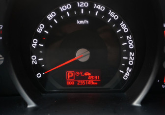 Подержанный автомобиль Kia Sportage 2015 года (14 фото)