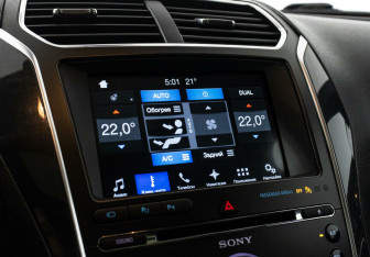 Подержанный автомобиль Ford Explorer 2017 года (8 фото)